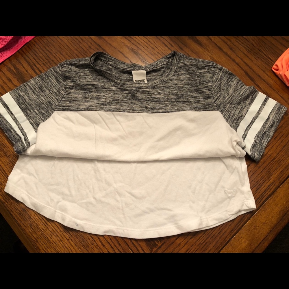 VS Tee
